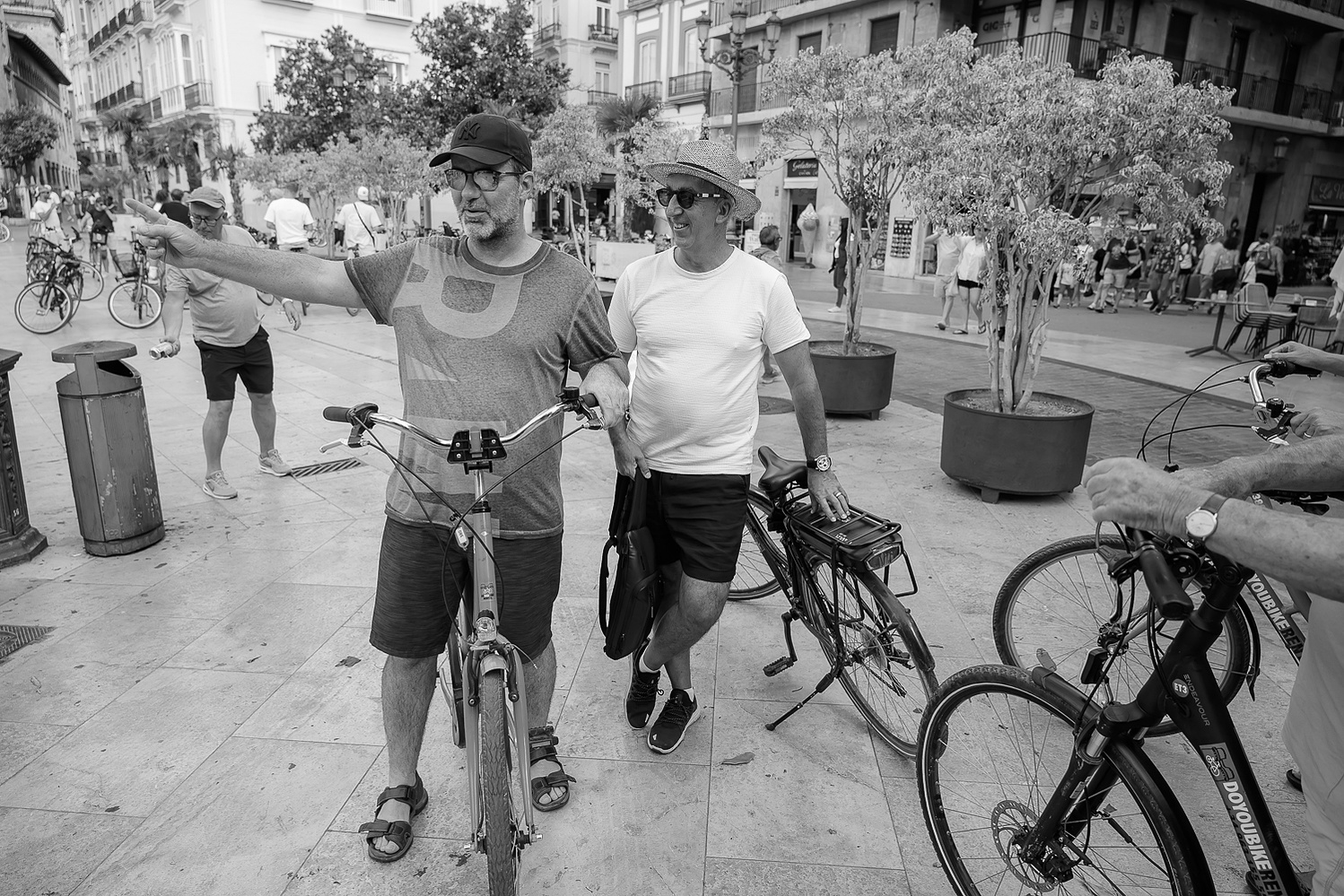 Menschen unterwegs in Valencia 07
